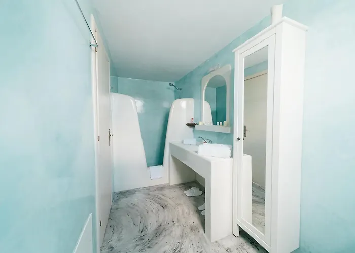 Deluxe Charming With Pool * Vlychada