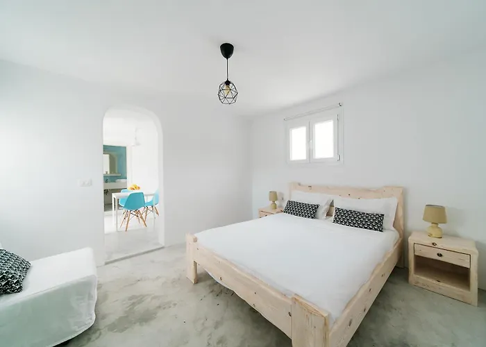 Deluxe Charming With Pool