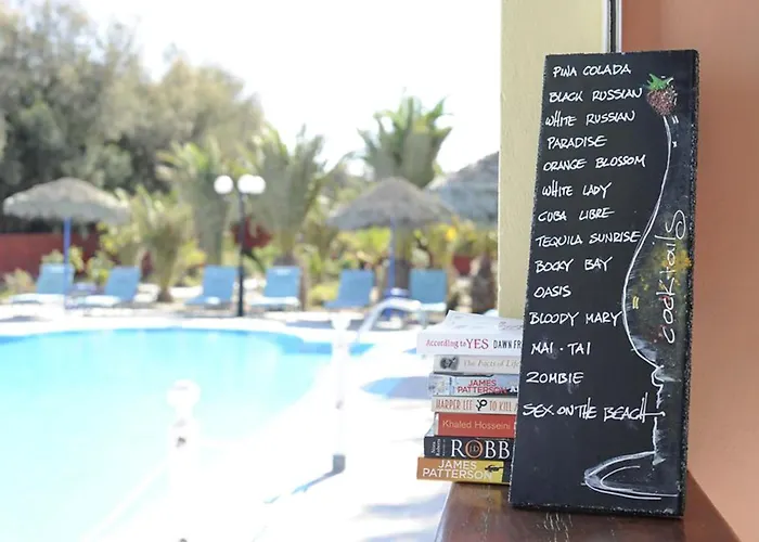 Deluxe Charming With Pool Hébergement de vacances Vlychada